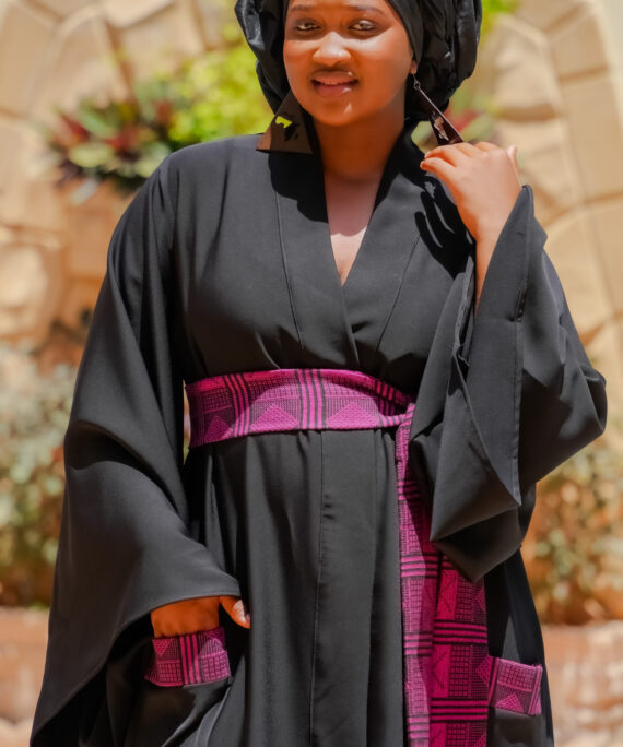 Ensemble Kimono Moremi : Hommage à la Reine Moremi Ajasoro